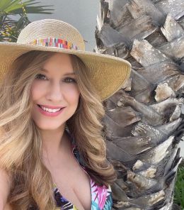 Марианн Миллз