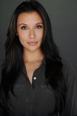 Эмили Анила Шах