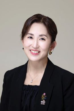 Kary Hyun-Jeong Rho