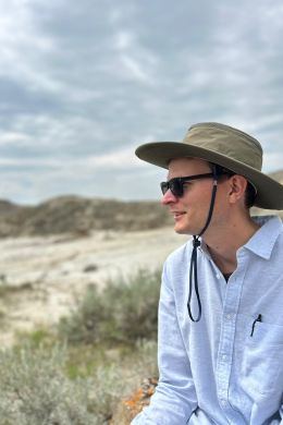 Райан Гловер