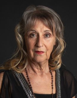 Каро Бретон