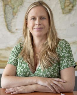 Джули Райан