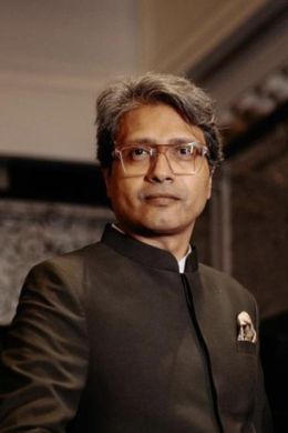 Никхил Бхат