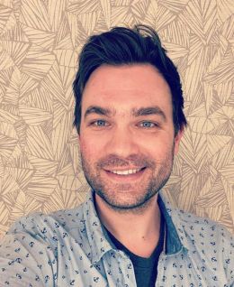 Питер Хармон