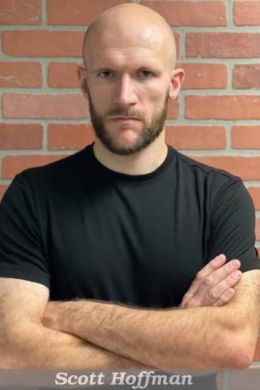 Скотт Хоффман