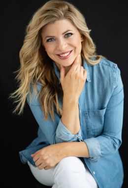 Мередит Мартин