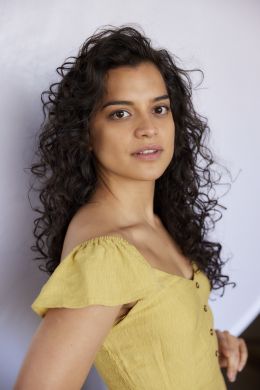 Кассандра Круз