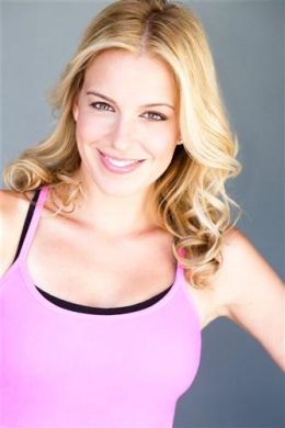 Надя Андервуд