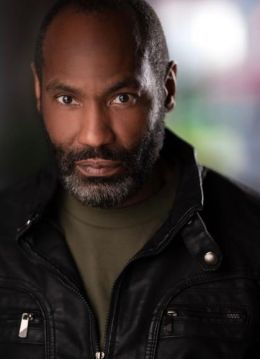 Тони Хайндз