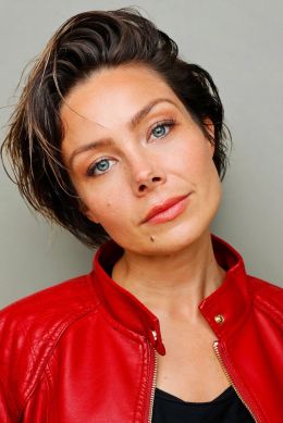 Элиз Говард