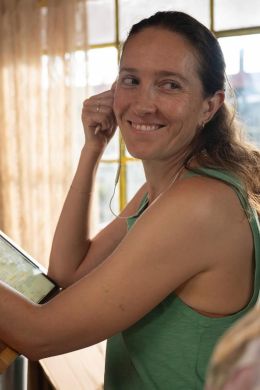 Николь Трестон Абрамян