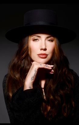 Дороти Мартин