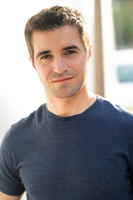 Коста Николас