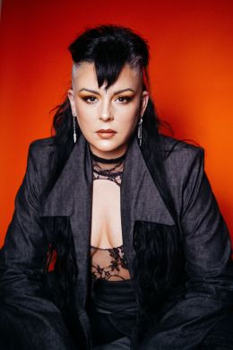 Нина МакНили