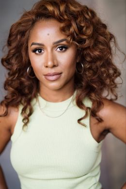 Жасмин Робинсон