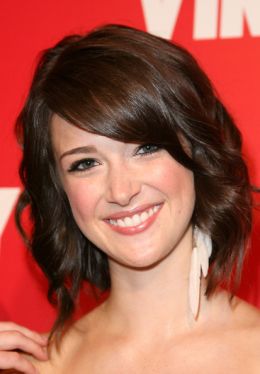 Николь Уивер