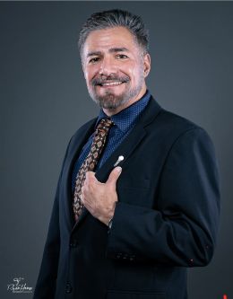 Дэниэл Макс  Шоу