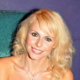 Athina Valkoni