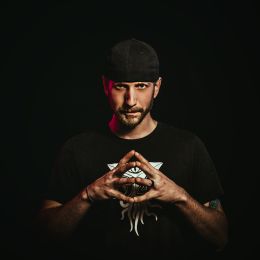 Дастин Флетчер