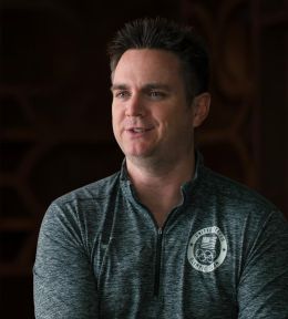 Крис Мэнникс