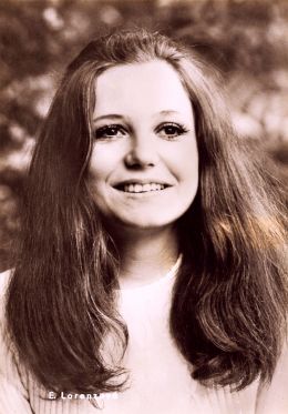 Eva Lorenzova