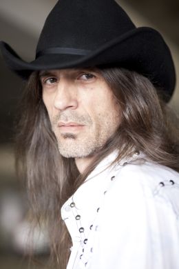 Chris aka Trash Bright