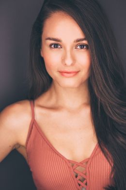 Андреа Моралес