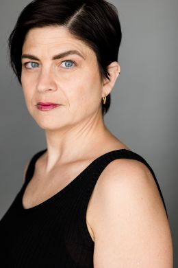 Мэри Ньюсам