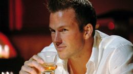 Даг Райнхардт