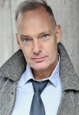 Кристиан Мок