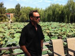 Бобби Браун