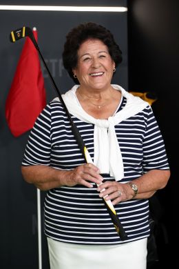 Нэнси Лопес