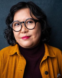 Юджиния Лоу