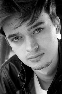 Джеймс Эйнсуорт