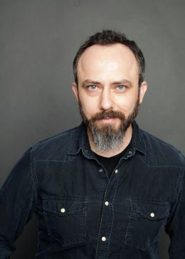 Робин Замора