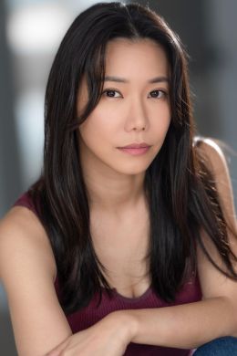 Narisa Suzuki