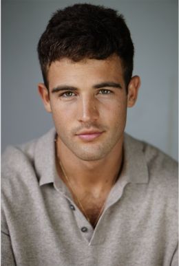 Джейсон Фернандес