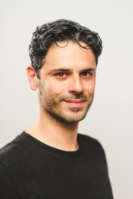 Нектариос Тэодору