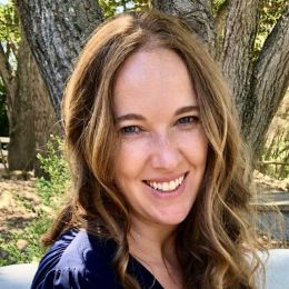 Холли Браун