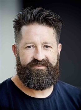 Найджел Поултон