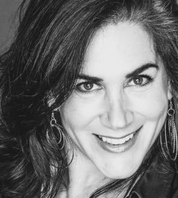 Элизабет Грэй