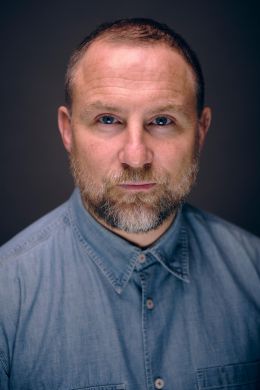 Николас Кларк