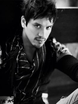 Карло Гонсалес