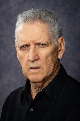 Гарри Александер