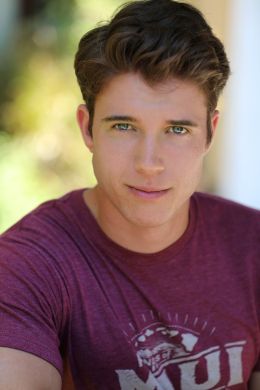 Дилан Шеперд