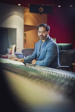 Лукас Кантор