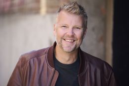 Ralph deGroot