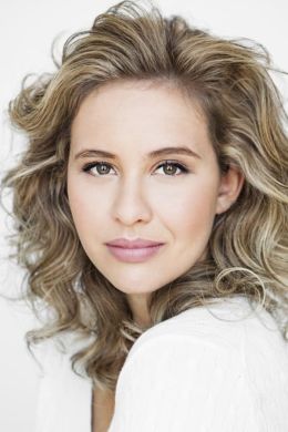 Беатрис Обри