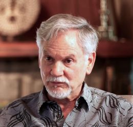 Уоррен Фаррелл