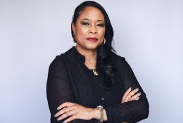 Андрена Хэйл